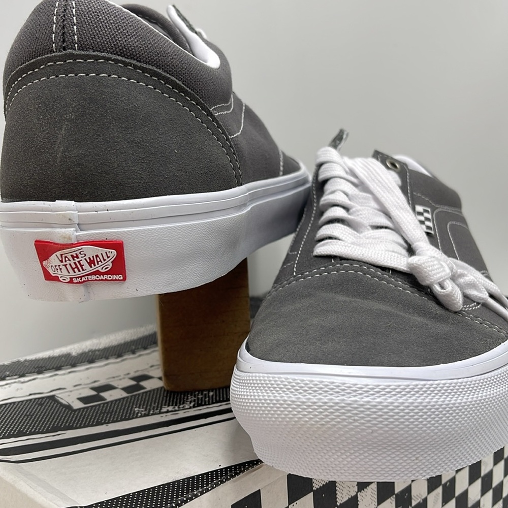 Vans Men’s Skate Old Skool 
Pewter/True White
VN0A5FCB195 Sneakers - Picture 9 of 16